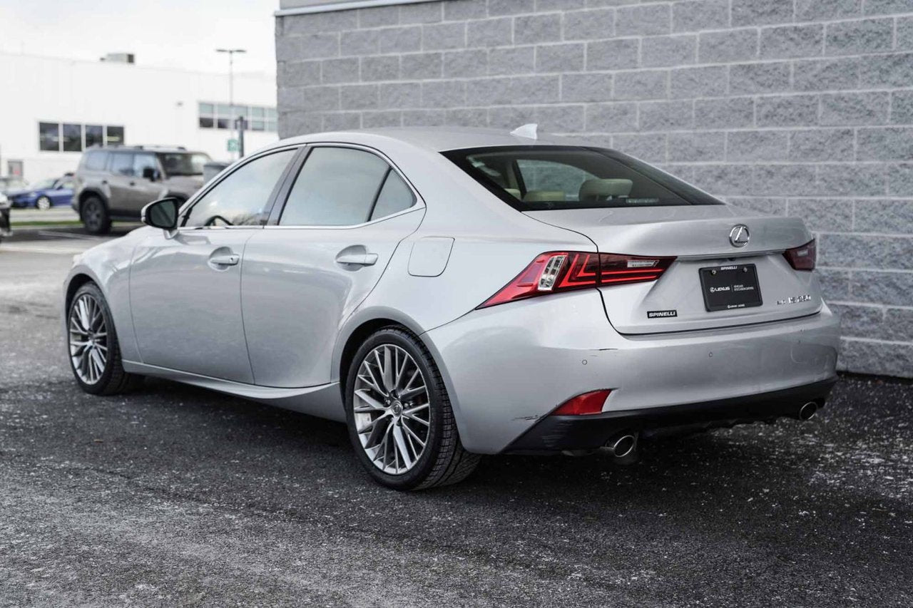 2014 Lexus IS