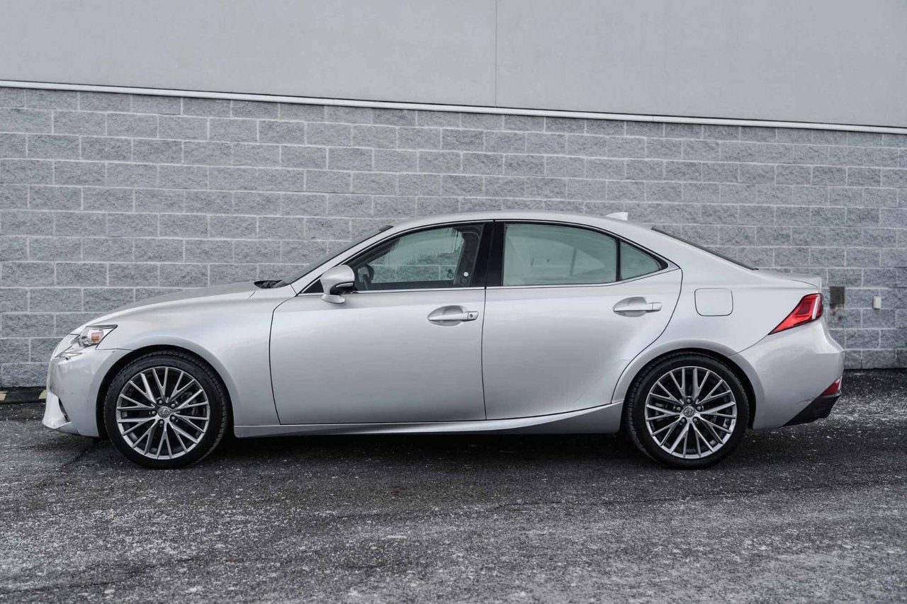 2014 Lexus IS