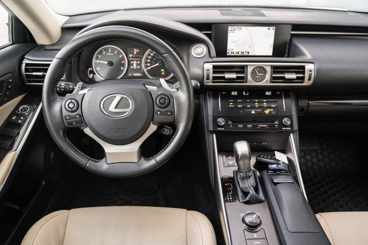 2014 Lexus IS