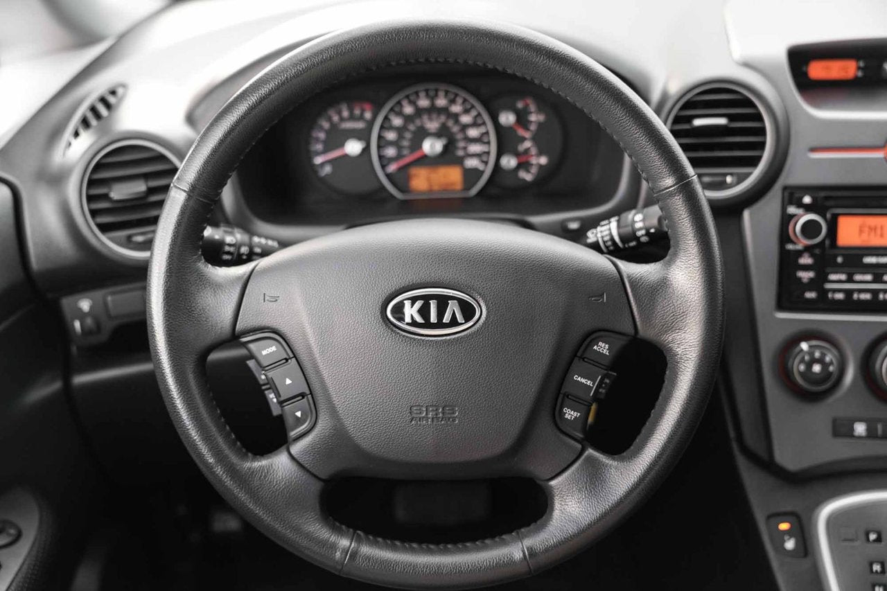 2010 Kia Rondo