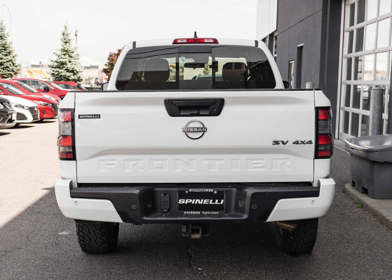2023 Nissan Frontier SV 4X4