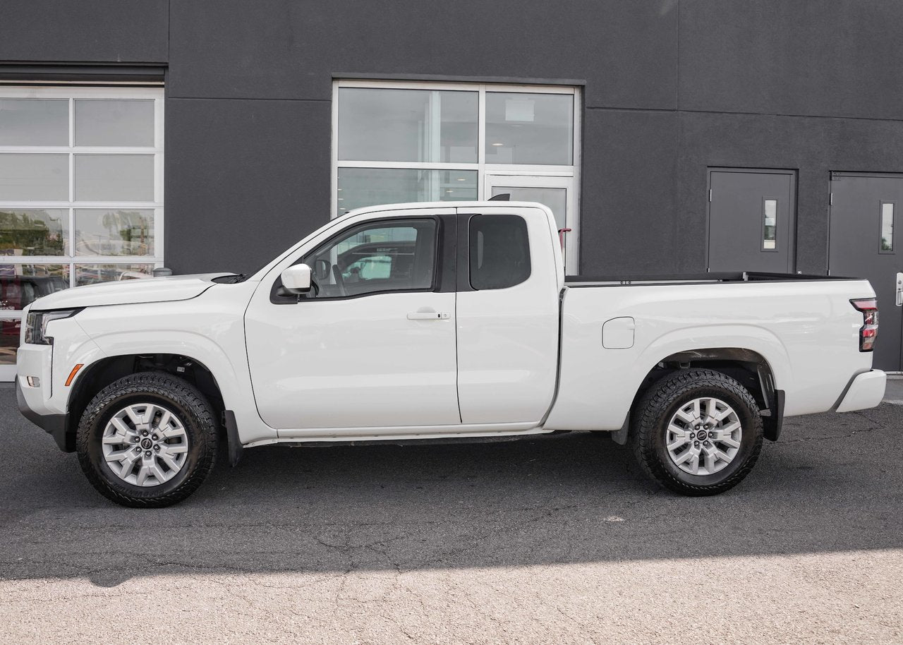 2023 Nissan Frontier SV 4X4