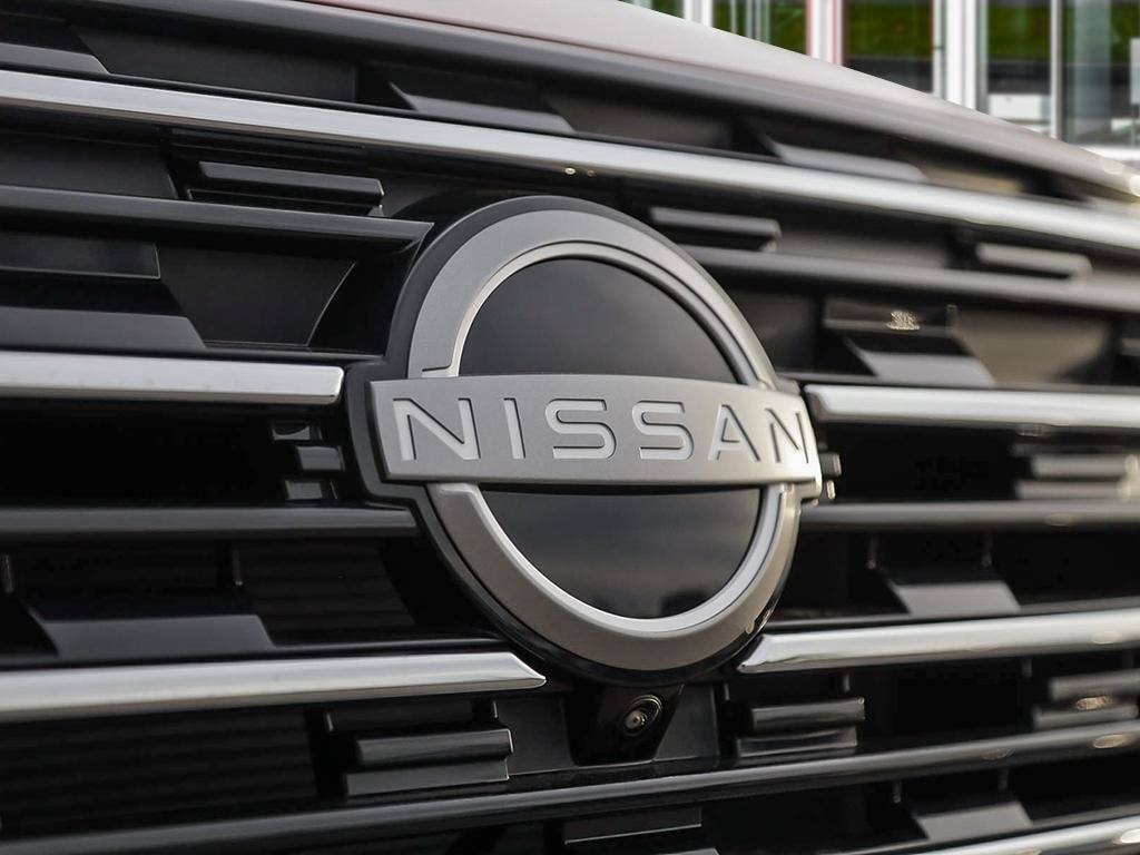 2025 Nissan Rogue SV MOONROOF