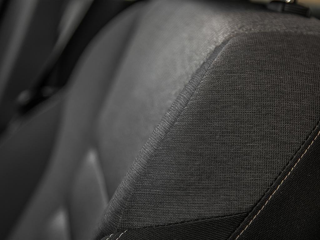 2025 Nissan Rogue SV MOONROOF