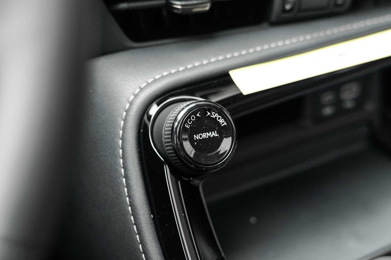 2025 Lexus NX HYBRID 350h