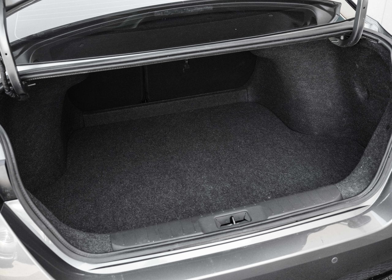 2022 Nissan Sentra SR MIDNIGHT