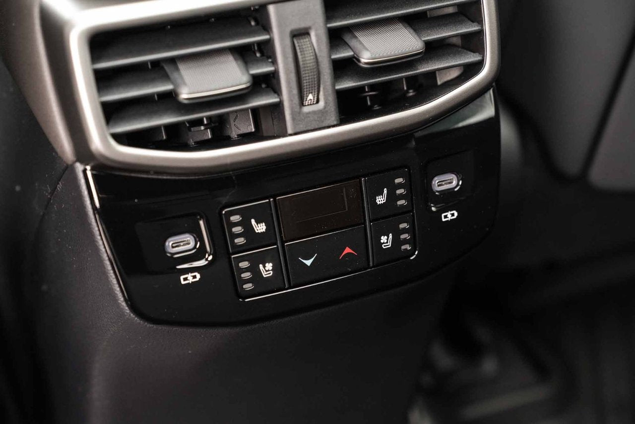 2025 Lexus RX RX 450h+