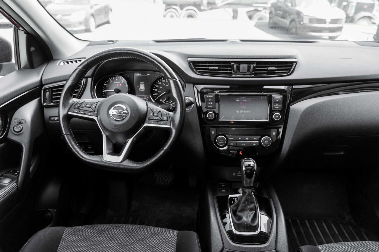 2022 Nissan Qashqai SV AWD
