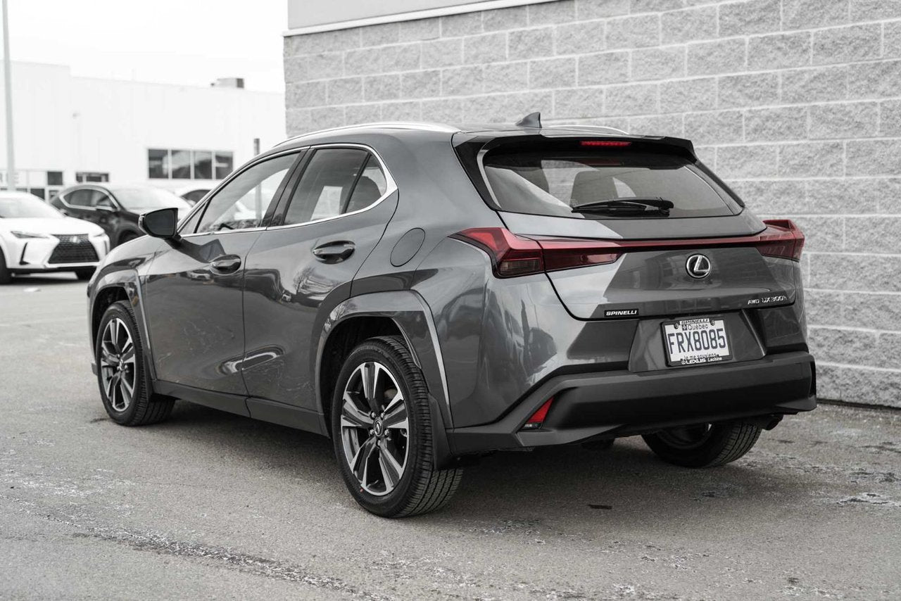 2025 Lexus UXH PREMIUM