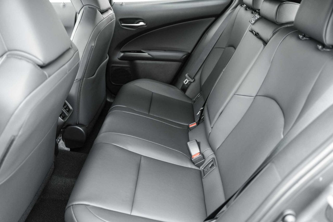 2025 Lexus UXH PREMIUM