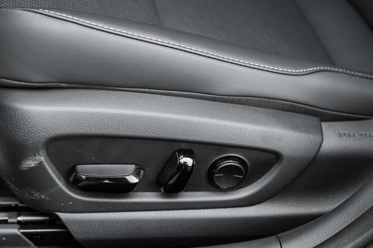 2025 Lexus UXH PREMIUM