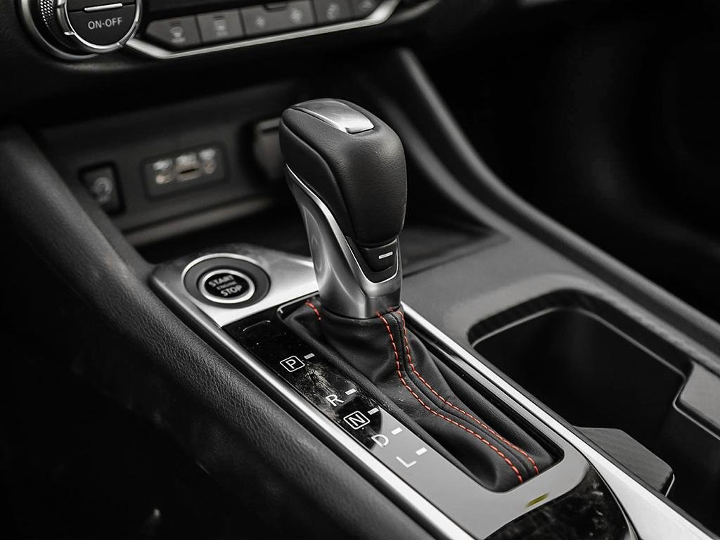 2025 Nissan Sentra SR MIDNIGHT EDITION