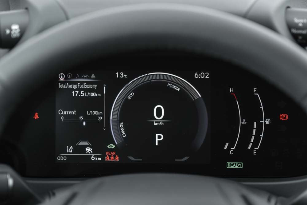 2025 Lexus UX HYBRID 300h