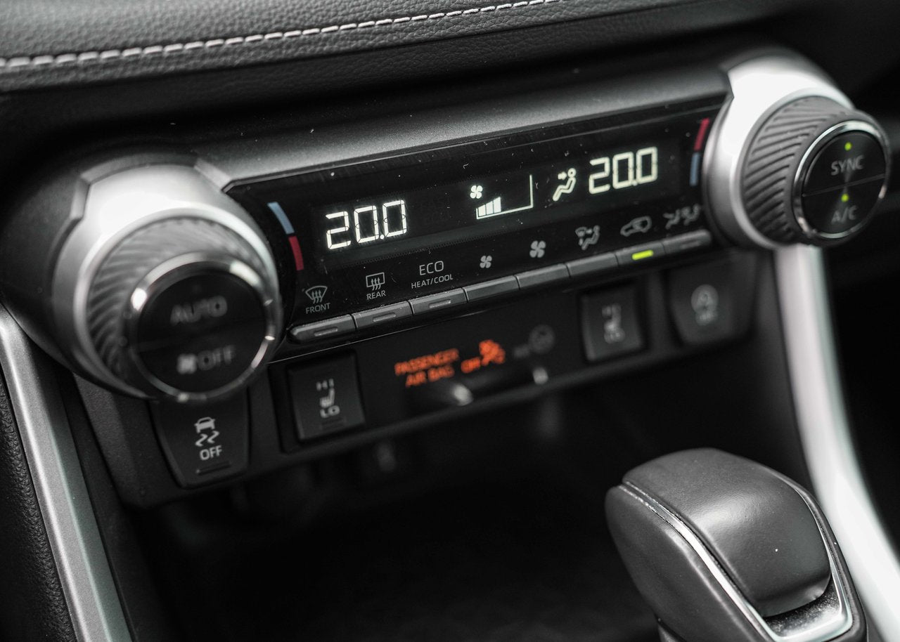 2022 Toyota RAV4 **XLE+PREMIUM**