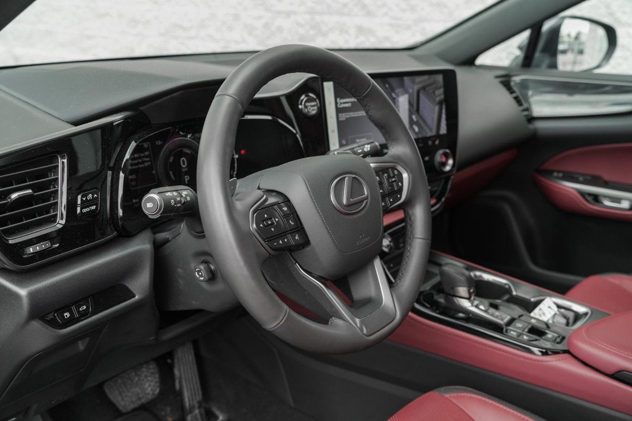 2024 Lexus NX 350h 350h LUXURY DEMO AWD CUIR TOIT PANO CARPLAY NAVI