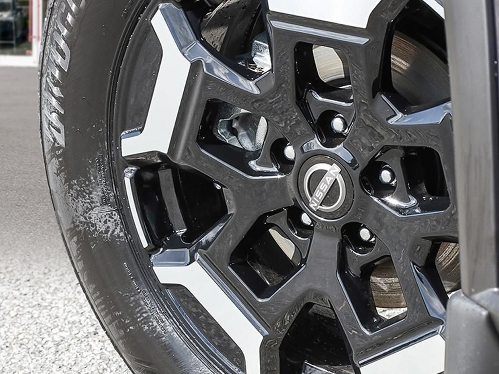 2025 Nissan Rogue 60th ANNIVERSARY EDITION