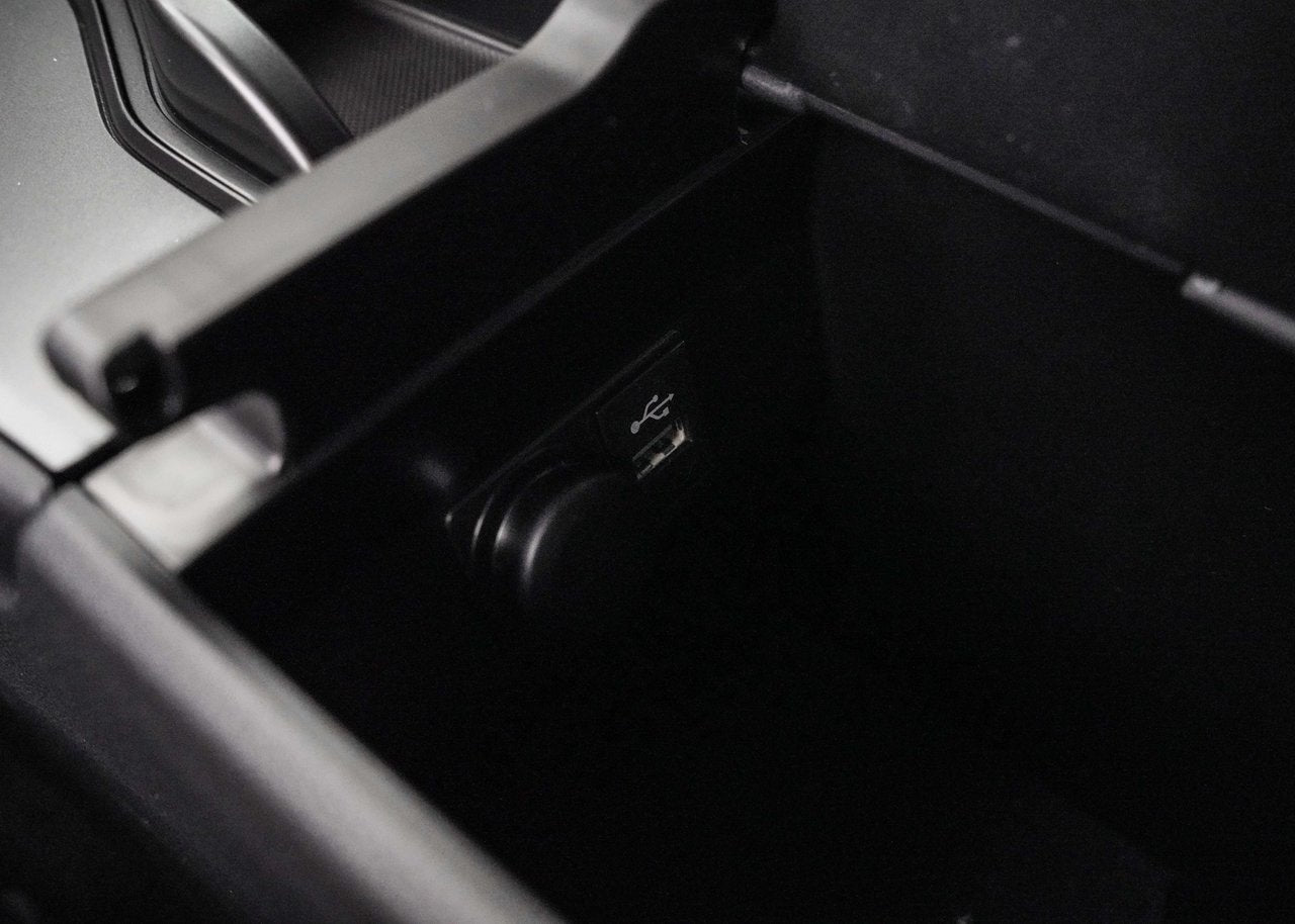 2025 Lexus UX UX 300h, HYBRID AWD PREMIUM