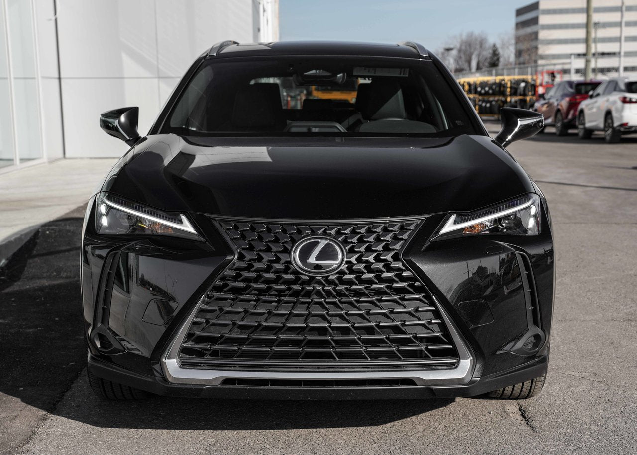 2025 Lexus UX UX 300h, HYBRID AWD PREMIUM
