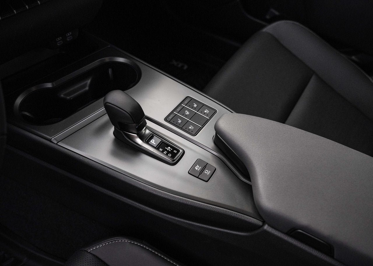 2025 Lexus UX UX 300h, HYBRID AWD PREMIUM