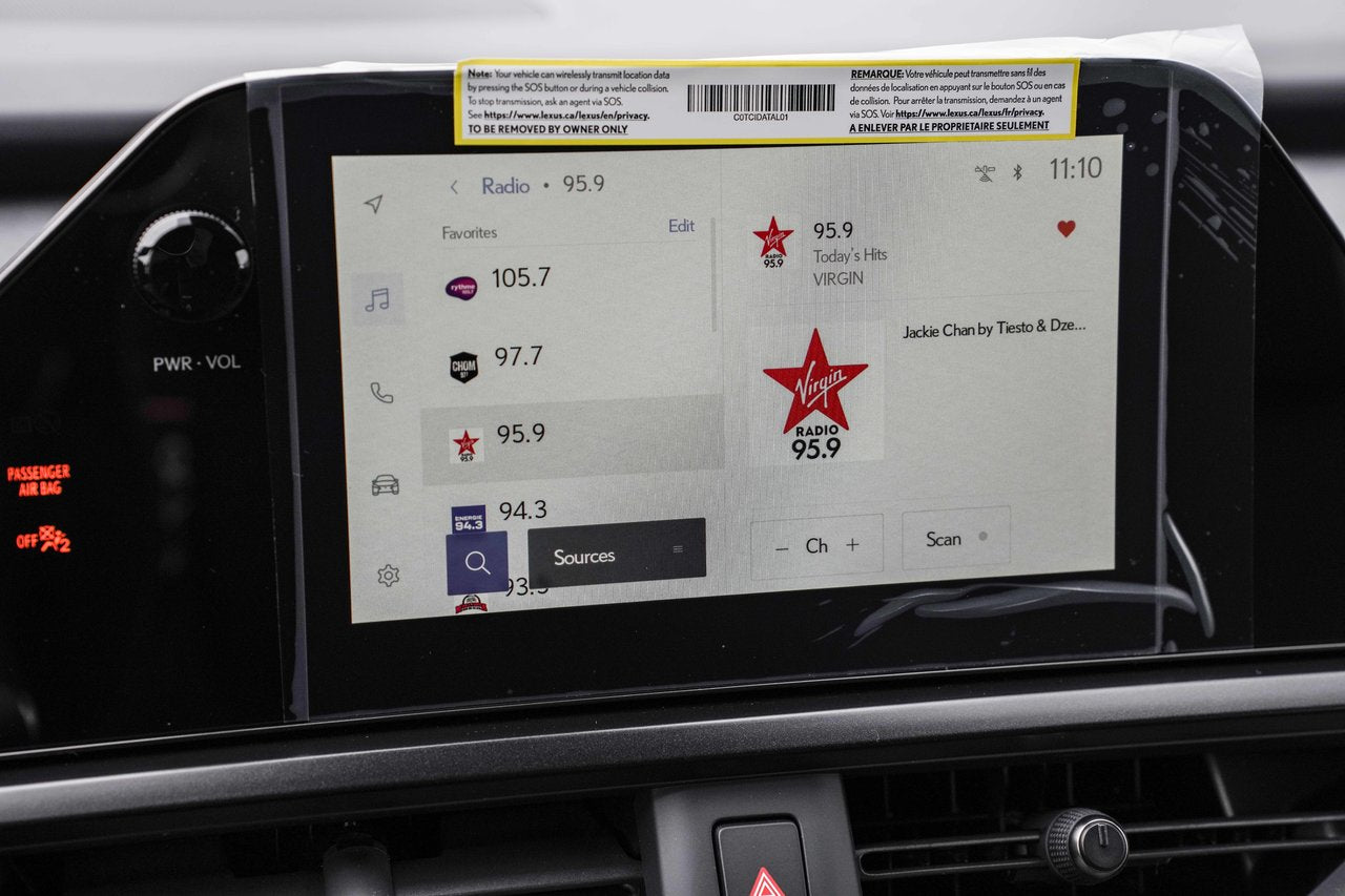 2025 Lexus UX UX 300h, HYBRID AWD PREMIUM