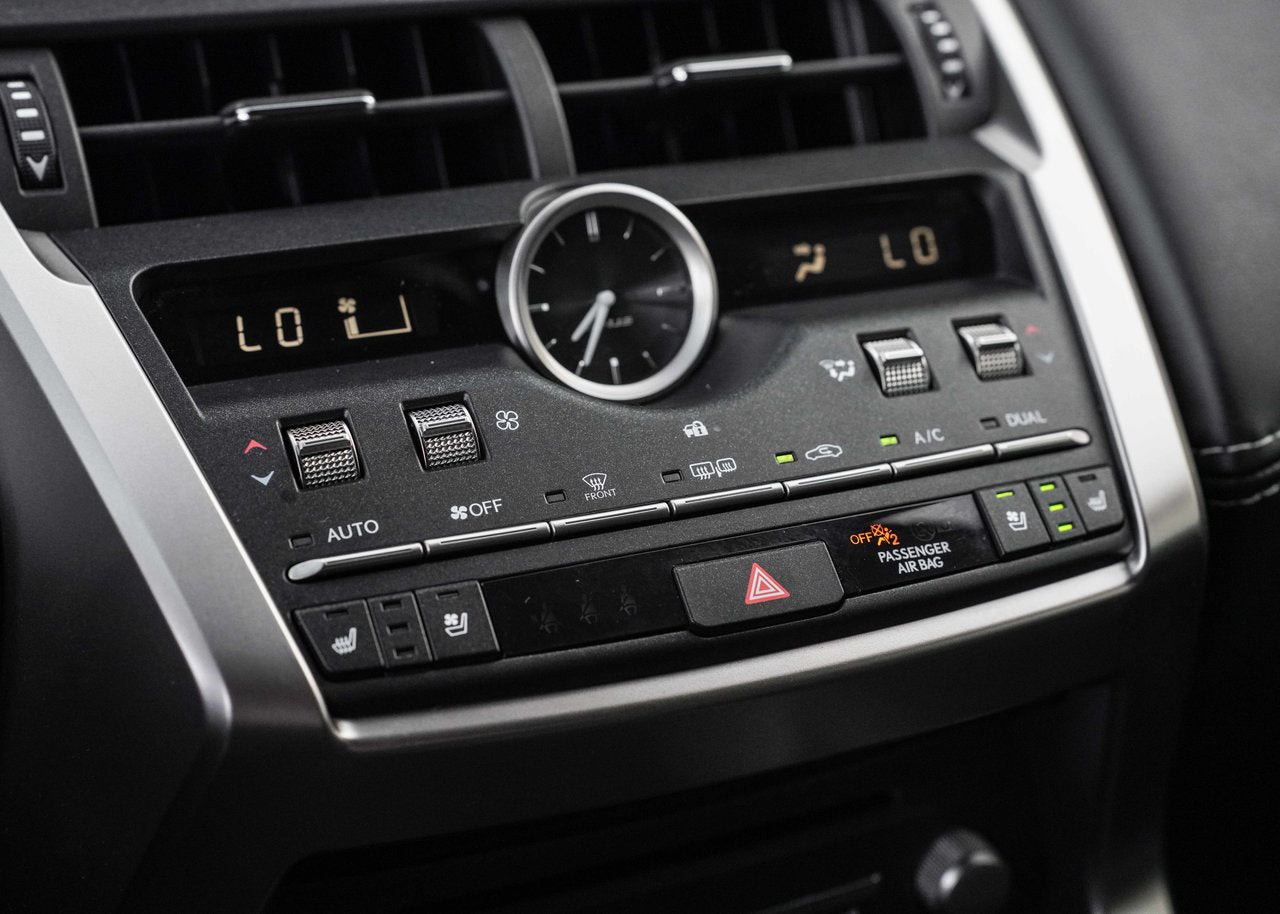 2021 Lexus NX 300 **PREMIUM PACKAGE**