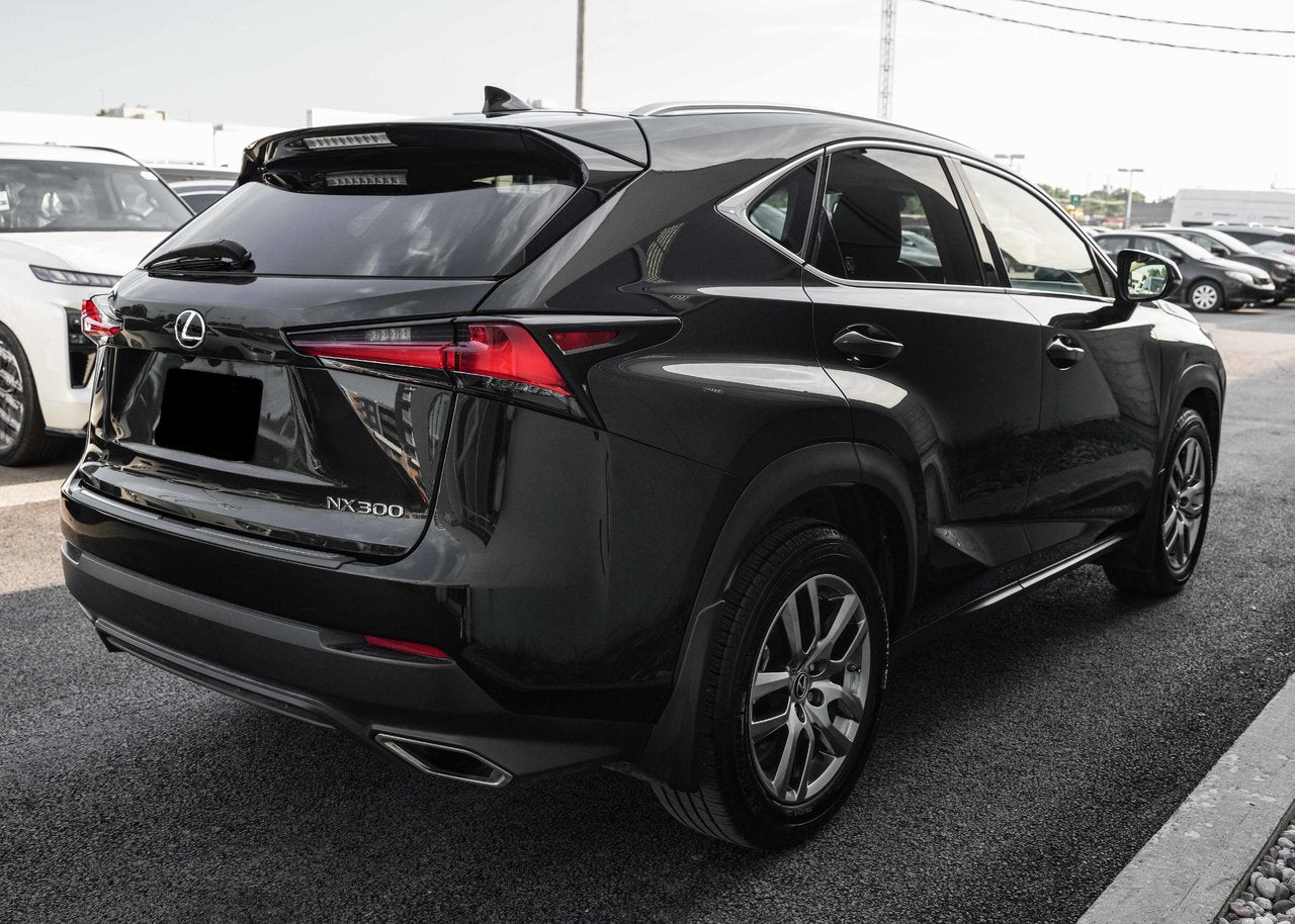 2021 Lexus NX 300 **PREMIUM PACKAGE**