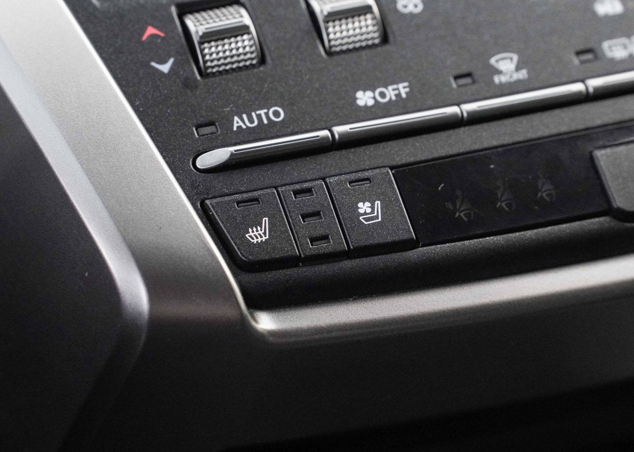 2021 Lexus NX 300 **PREMIUM PACKAGE**