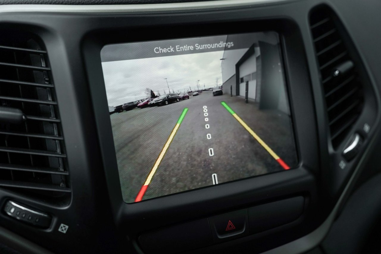 2017 Jeep Cherokee North