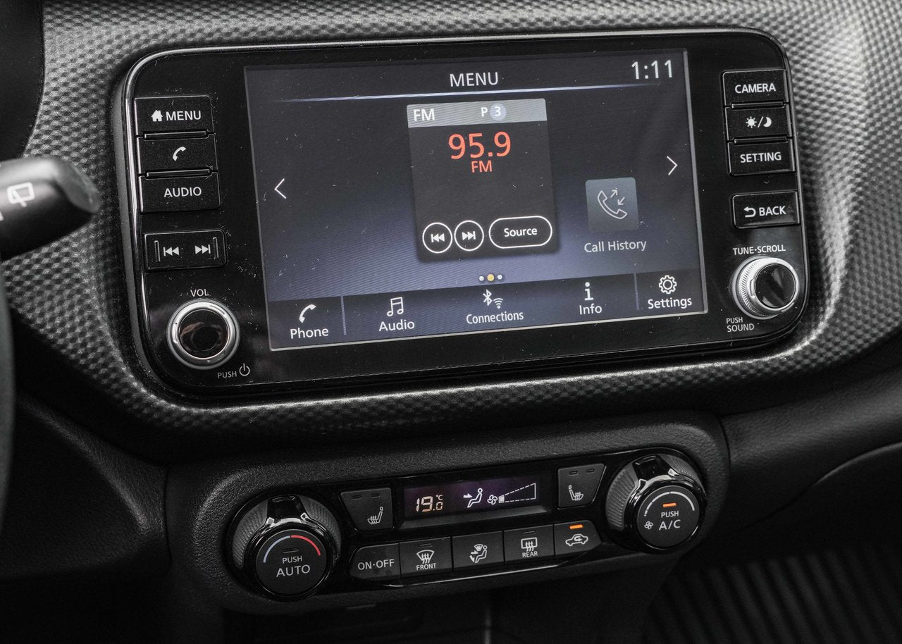 2023 Nissan Kicks SV BLACK TOP