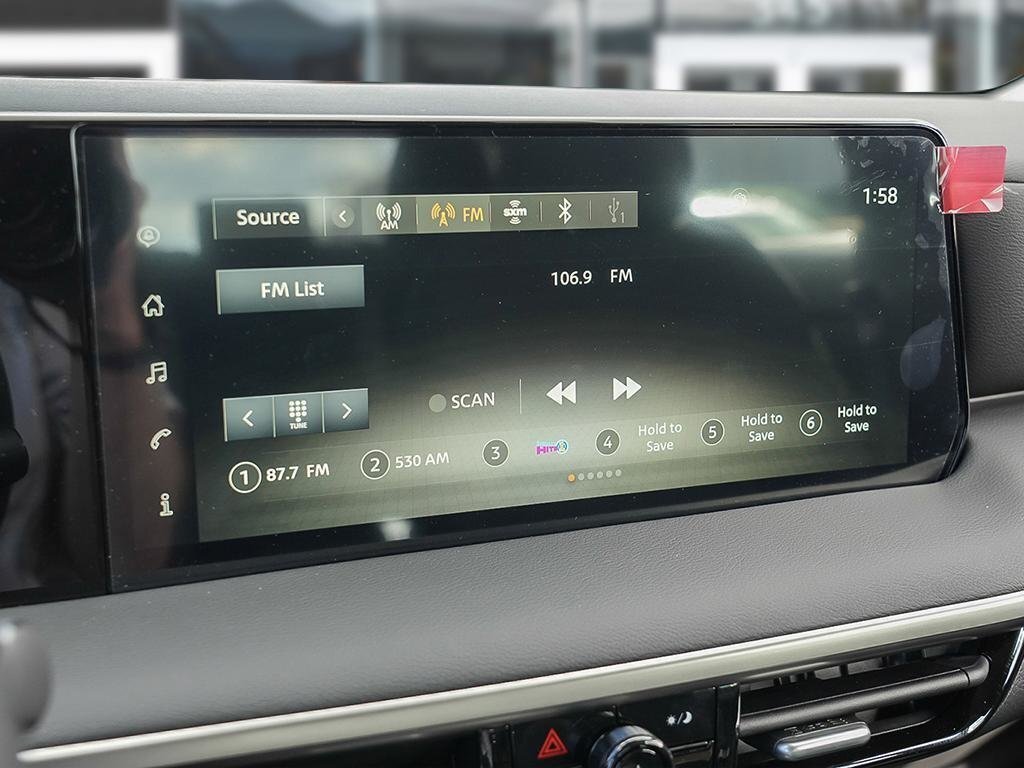 2025 Nissan Kicks S