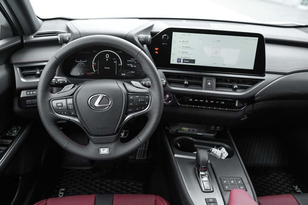 2025 Lexus UX HYBRID F SPORT