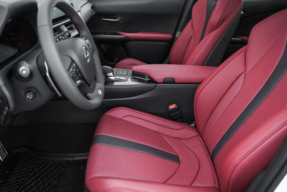 2025 Lexus UX HYBRID F SPORT