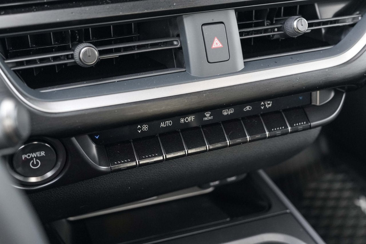 2025 Lexus UX HYBRID 300h