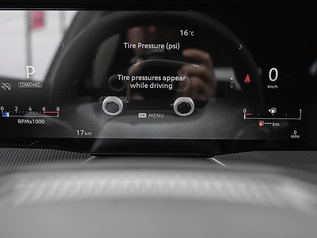 2025 Nissan Murano SV