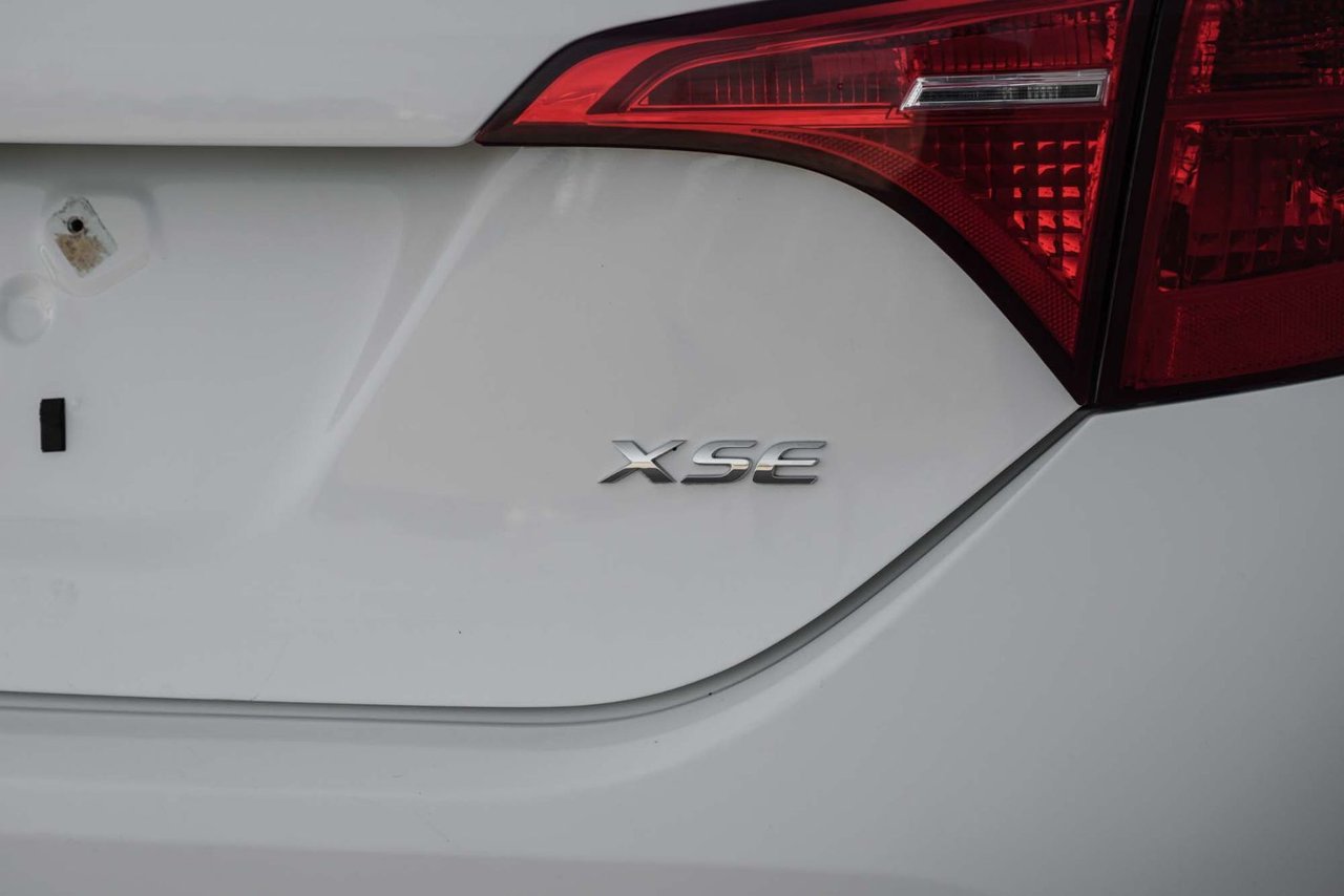 2018 Toyota Corolla XSE