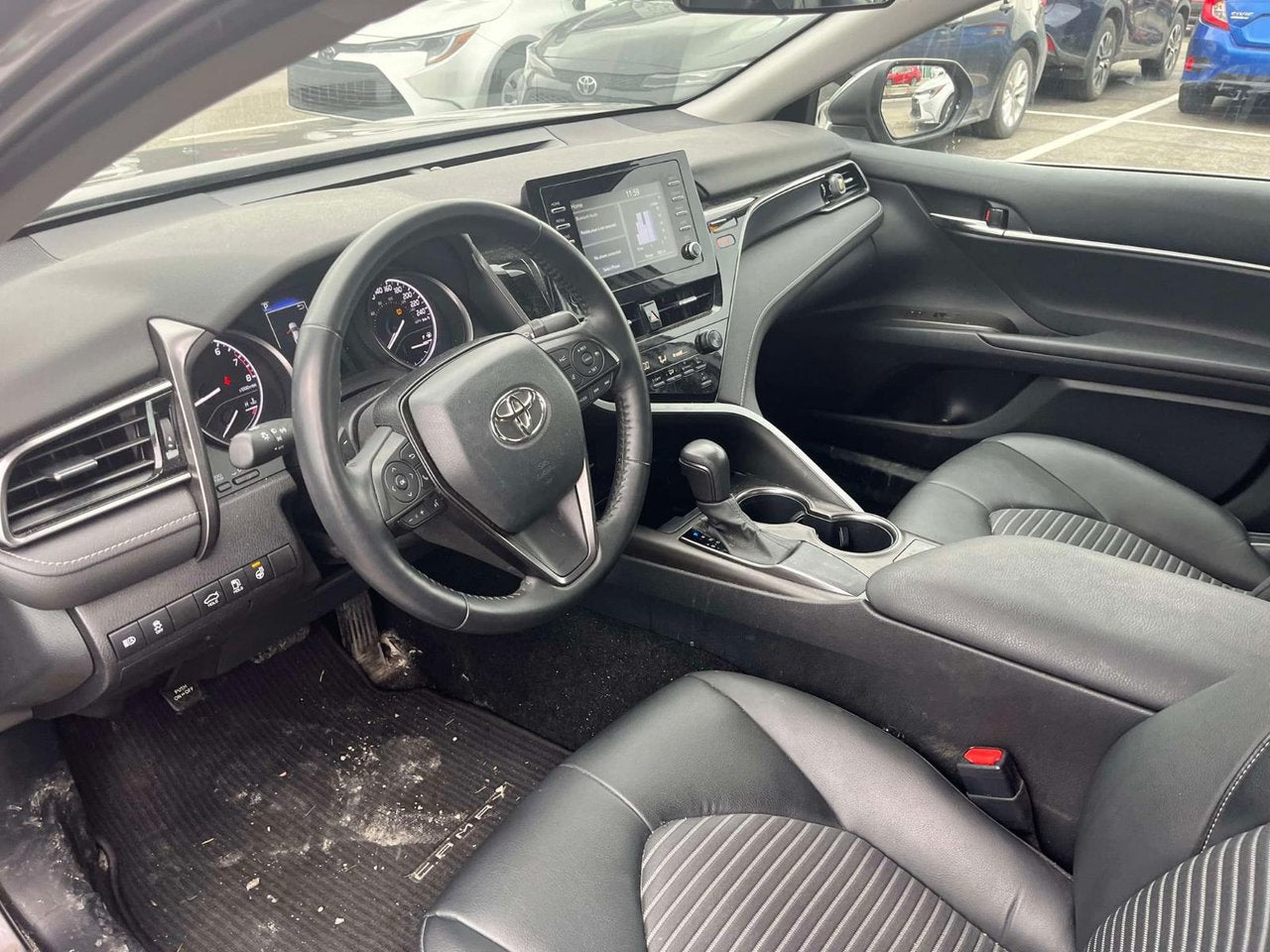 2022 Toyota Camry SE