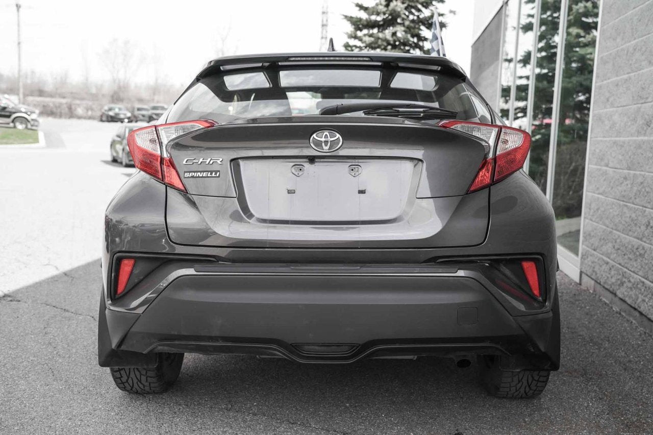 2021 Toyota C-HR XLE