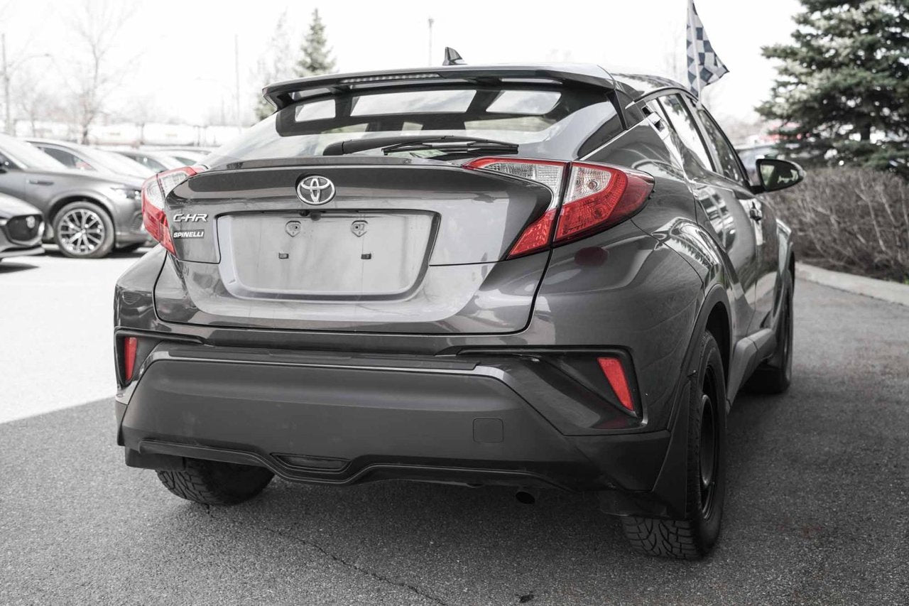 2021 Toyota C-HR XLE