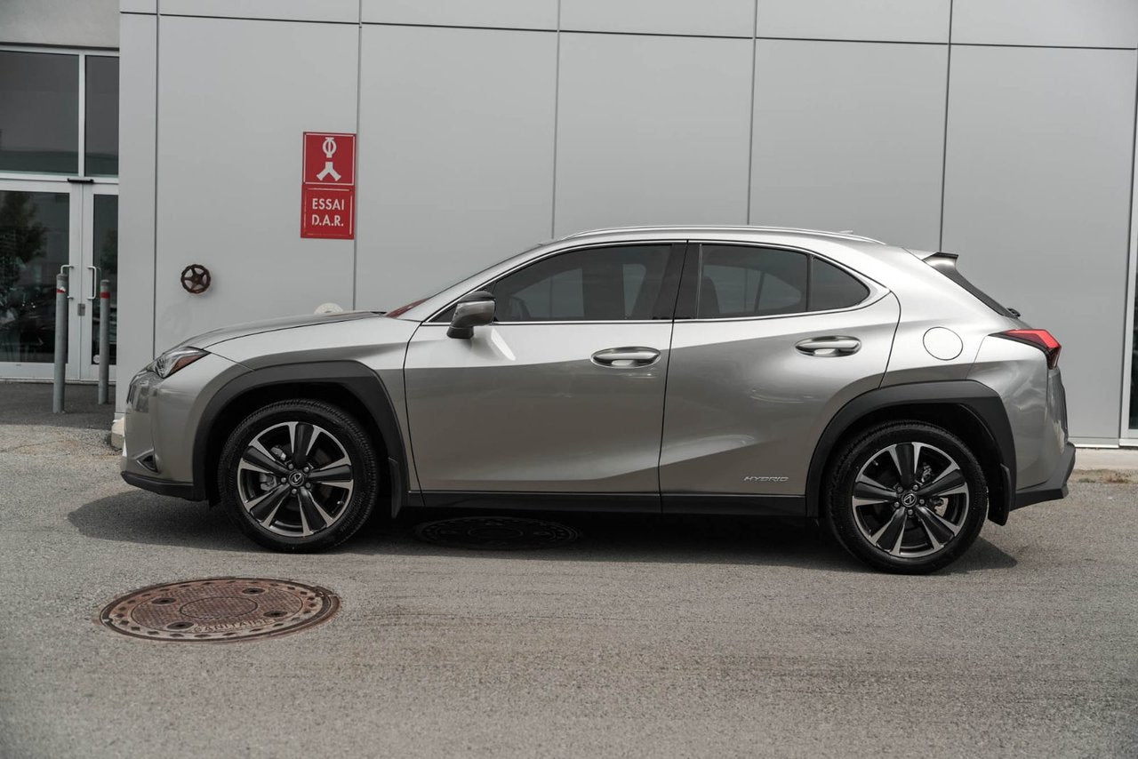 2021 Lexus UX 250h PREMIUM AWD BAS KM CUIR TOIT CARPLAY