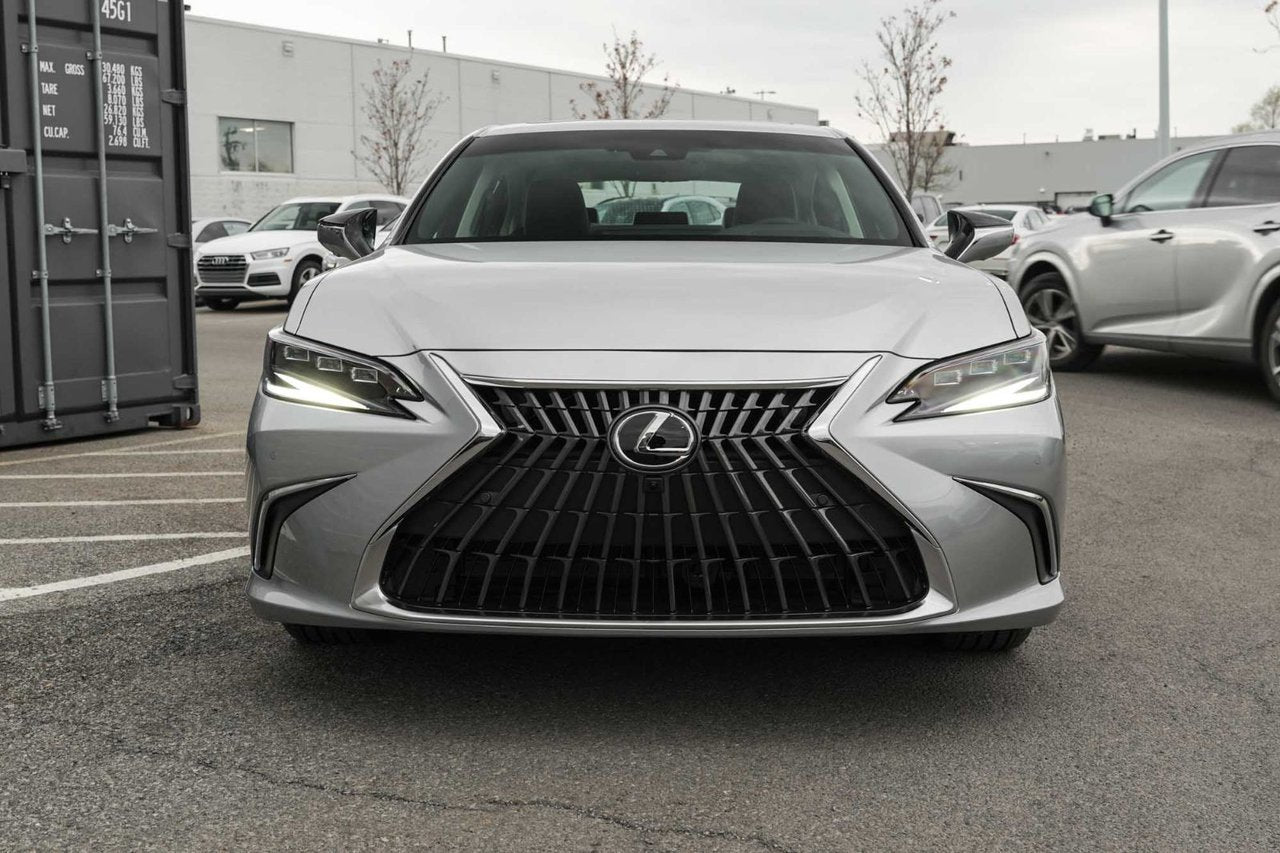 2025 Lexus ESH NONE