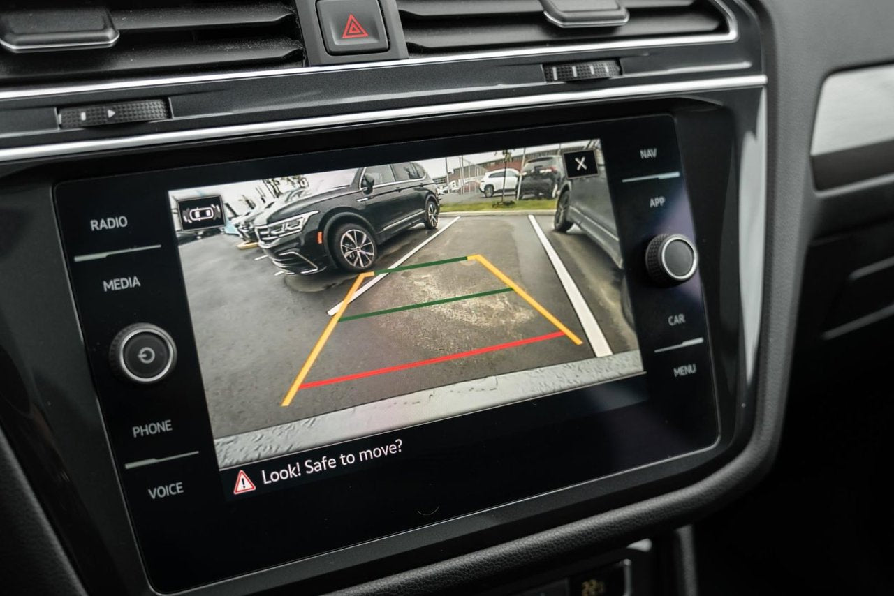 2021 Volkswagen Tiguan COMFORTLINE/AWD/PANO SUNROOF/KEYLESS/BLINDSPOT