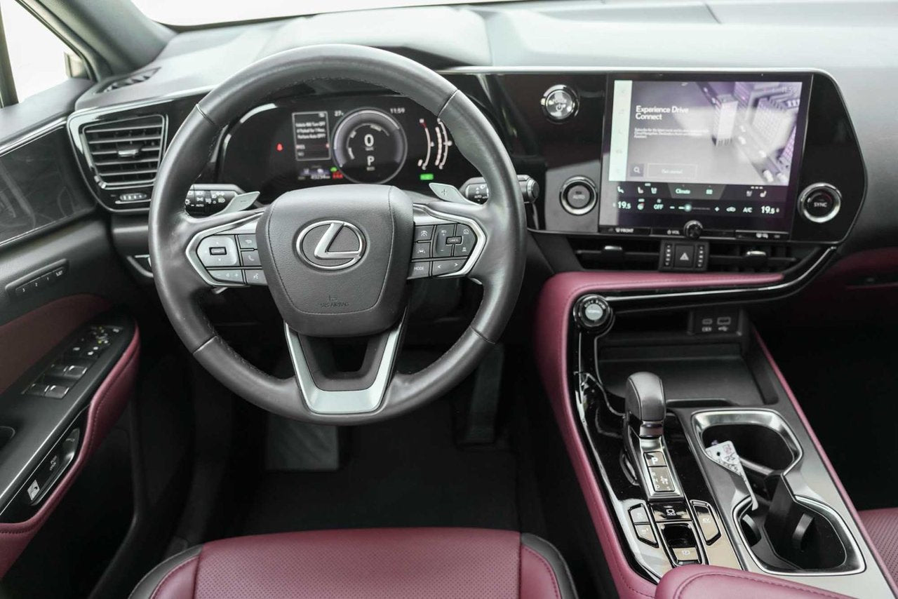 2024 Lexus NX 350h 350h PREMIUM HYBRIDE AWD CUIR ROUGE TOIT