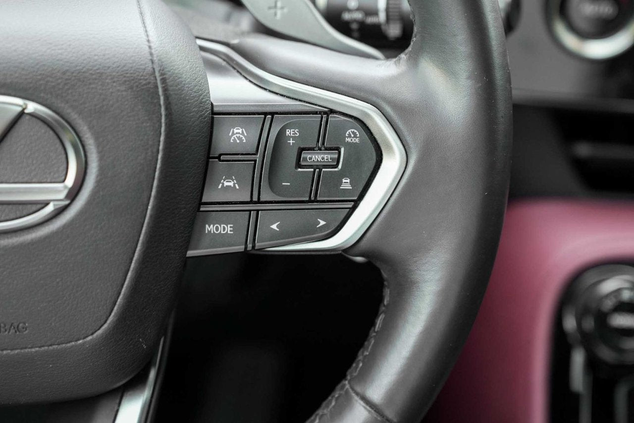2024 Lexus NX 350h 350h PREMIUM HYBRIDE AWD CUIR ROUGE TOIT