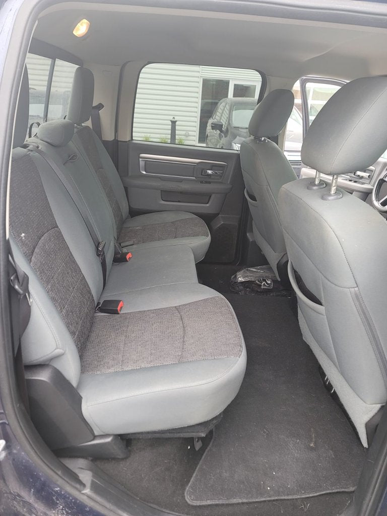 2015 Ram 1500 SLT/BIG HORN/CREW CAB 145.5/AWD/DIESEL