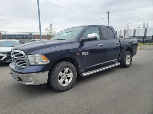 2015 Ram 1500 SLT/BIG HORN/CREW CAB 145.5/AWD/DIESEL