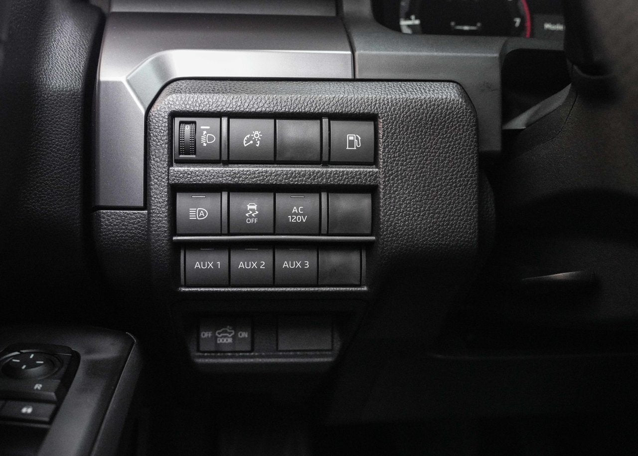 2025 Toyota TACOMA HYBRID TRD OFF ROAD Premium