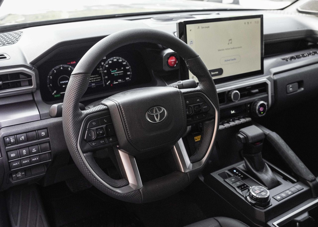 2025 Toyota TACOMA HYBRID TRD OFF ROAD Premium