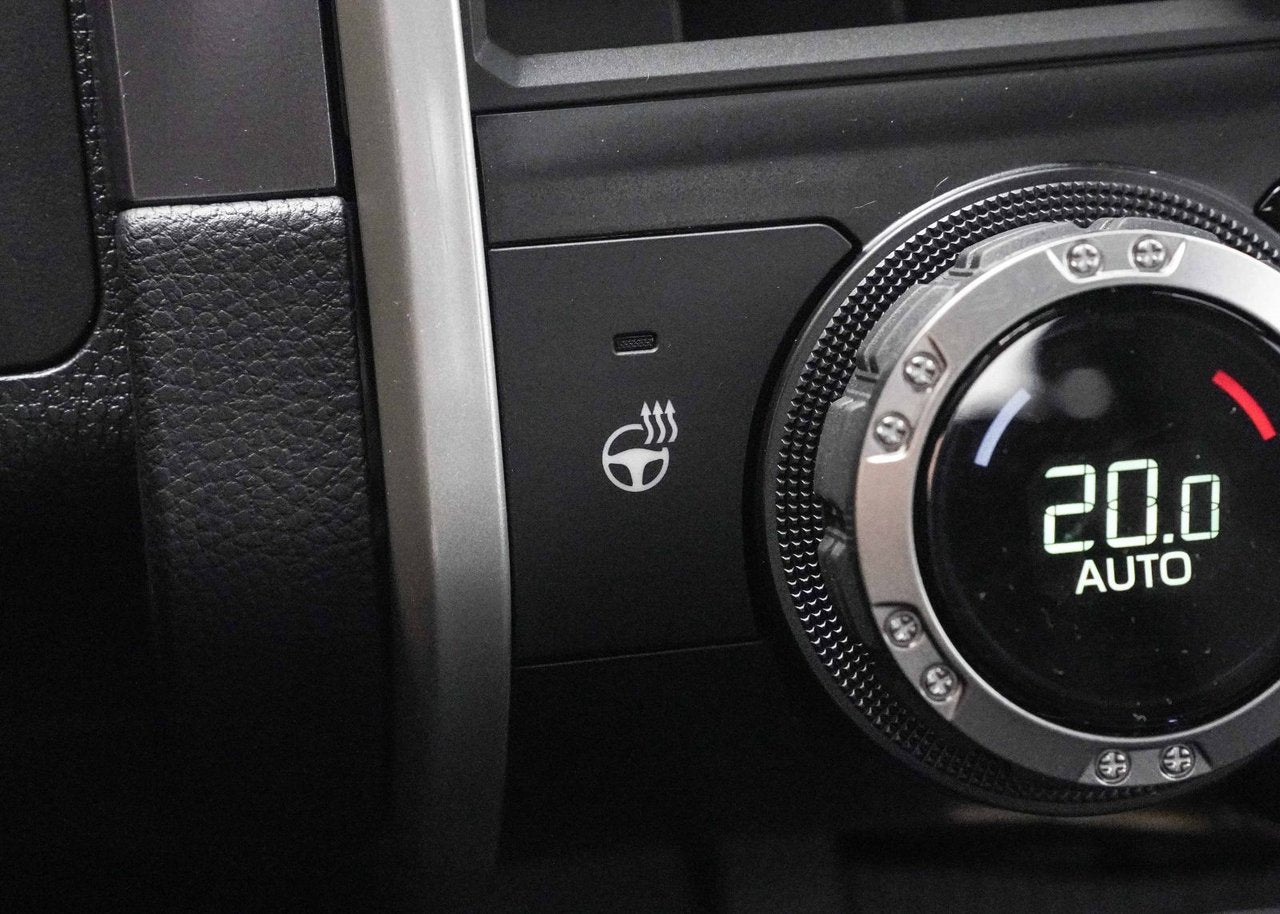 2025 Toyota TACOMA HYBRID TRD OFF ROAD Premium