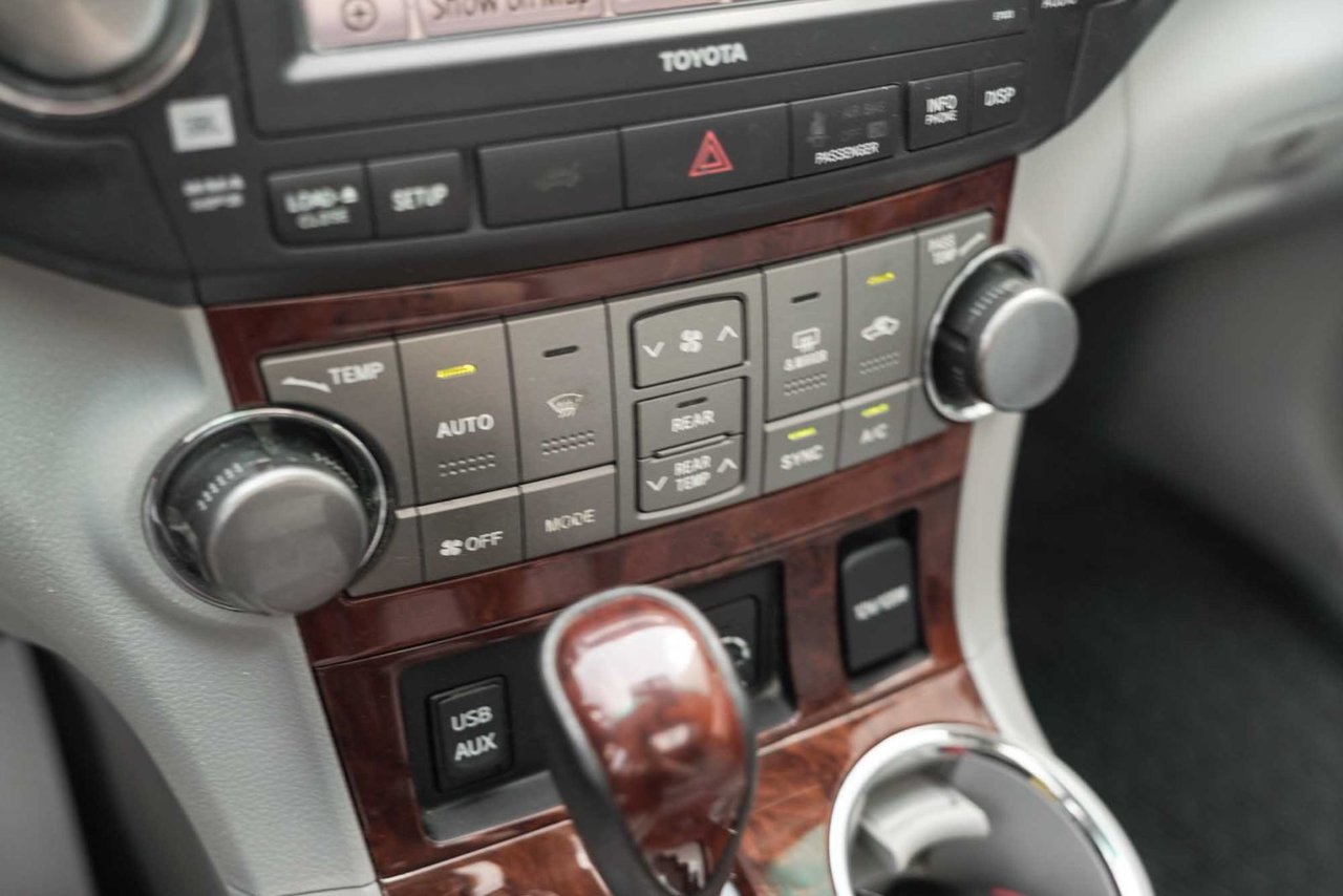 2013 Toyota Highlander Limited