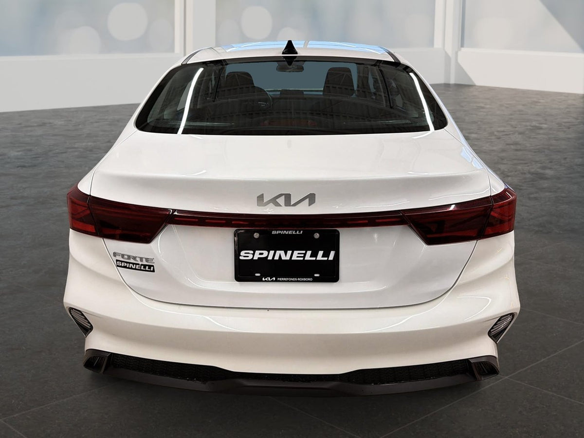 2023 Kia Forte LX